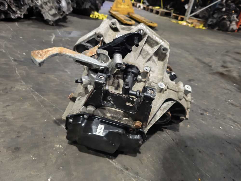 BOITE DE VITESSE MANUEL VAG 1.2 CODE: JHN  - Vue 4